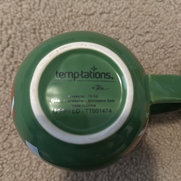 Temp-tations football mug - Picture 4 of 5